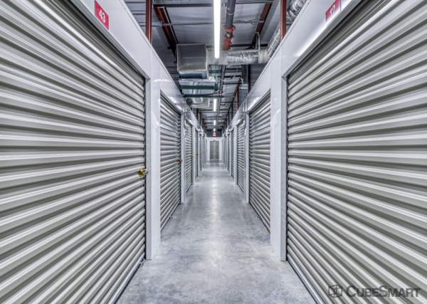 Storage Units at CubeSmart Self Storage - SC John's Island Bohicket Rd - 3665 Bohicket Road