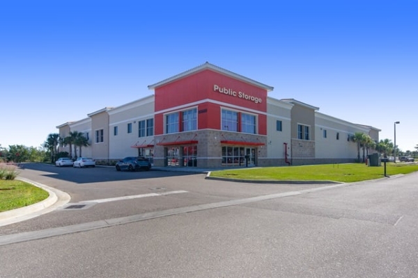 Storage Units at Public Storage - Fort Myers - 10688 Colonial Blvd - 10688 Colonial Blvd