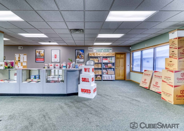 Storage Units at CubeSmart Self Storage - WI Green Bay N Military Ave - 1114 North Military Avenue