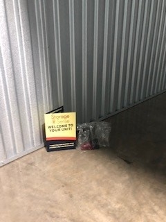 Facility photo: //images.sparefoot.com/medium/220427612e1d754ff92.jpg