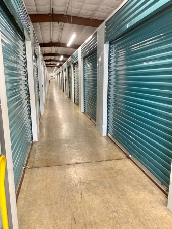 Facility photo: //images.sparefoot.com/medium/220427612e1d76a0c1a.jpg