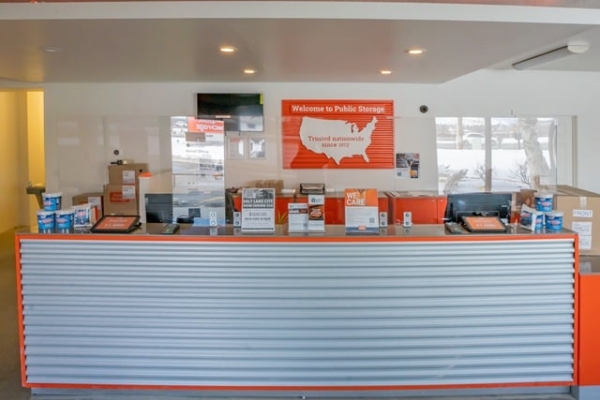 Facility photo: //images.sparefoot.com/medium/22050769df99ceaf8ba.jpg