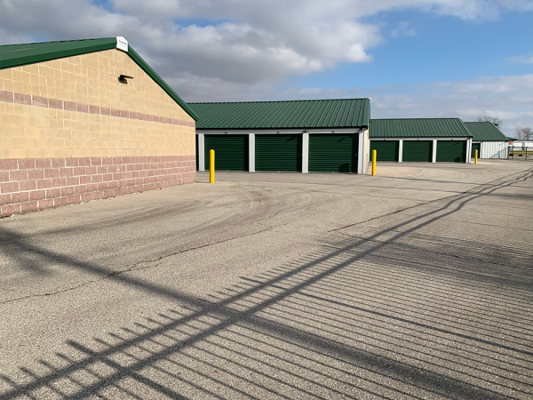 Storage Units at Storage Rentals of America - Shelbyville - Michigan Rd. - 2450 East Michigan Road