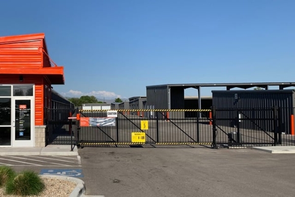 Storage Units at Public Storage - Boise - 2902 S Beverly St - 2902 S Beverly St