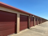 Facility photo: //images.sparefoot.com/medium/220670689600f7d8a99.jpg