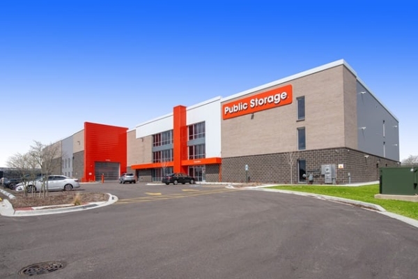 Facility photo: //images.sparefoot.com/medium/22068469f5fb263259e.jpg