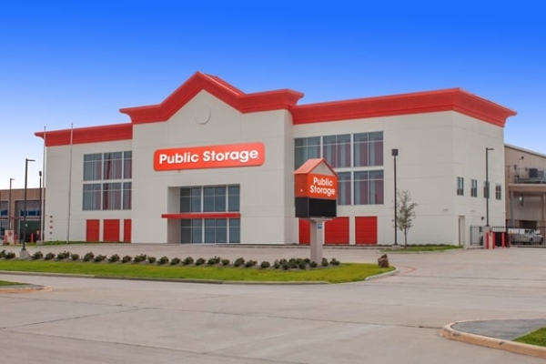 Facility photo: //images.sparefoot.com/medium/220685689de18d07ff6.jpg