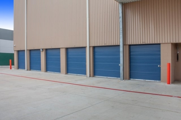 Facility photo: //images.sparefoot.com/medium/220685698de0fa1c14d.jpg