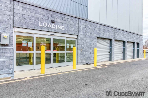 Facility photo: //images.sparefoot.com/medium/220838689065b6a15ef.jpg