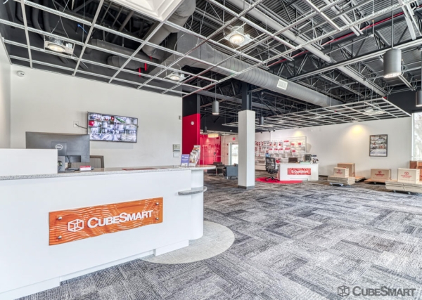 Facility photo: //images.sparefoot.com/medium/221022688c6a1bb52be.jpg