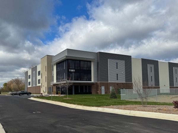 Facility photo: //images.sparefoot.com/medium/22107969303f130be55.jpeg