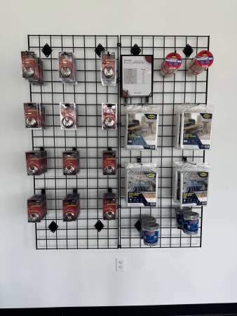 Facility photo: //images.sparefoot.com/medium/22107969303f145e4ad.jpeg