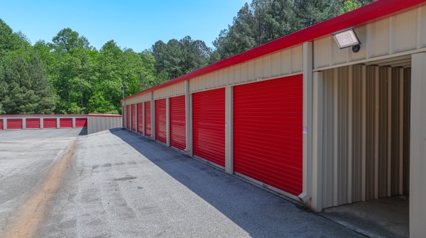 Facility photo: //images.sparefoot.com/medium/22112469f3a1eee3dc1.jpg