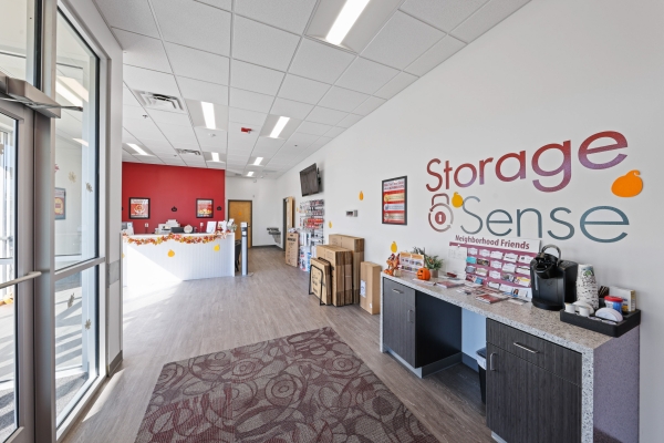 Facility photo: //images.sparefoot.com/medium/22123965835a0f22259.jpg