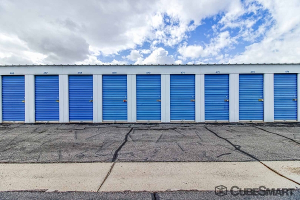 Facility photo: //images.sparefoot.com/medium/221416698c2ddfa11e4.jpg