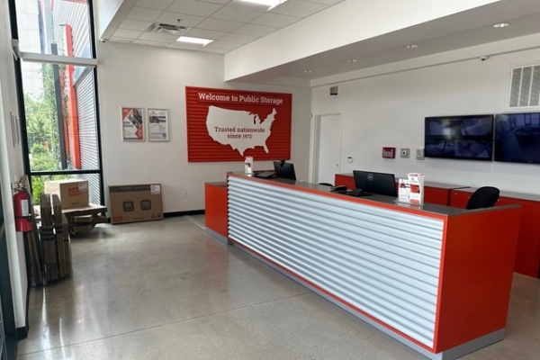 Storage Units at Public Storage - San Antonio - 1062 NE Loop 410 - 1062 NE Loop 410