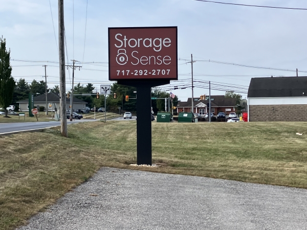 Facility photo: //images.sparefoot.com/medium/22192268e968418c615.jpg