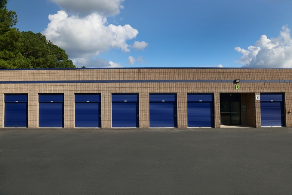 Storage Units at Midgard Self Storage - Cumming - 1715 Peachtree Parkway - 1715 Peachtree Parkway