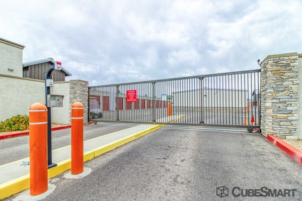 Storage Units at CubeSmart Self Storage - AZ Chandler S Gilbert Rd - 5959 South Gilbert Road