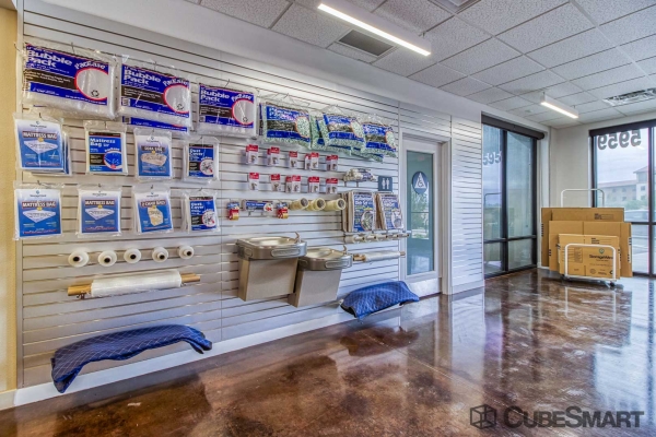 Storage Units at CubeSmart Self Storage - AZ Chandler S Gilbert Rd - 5959 South Gilbert Road