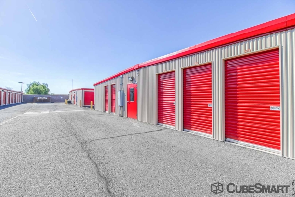 Storage Units at CubeSmart Self Storage - AZ Phoenix W Lower Buckeye Rd - 8230 West Lower Buckeye Road