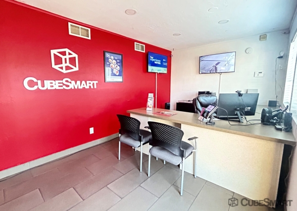 Storage Units at CubeSmart Self Storage - AZ Phoenix N 27th Ave - 6316 North 27th Avenue