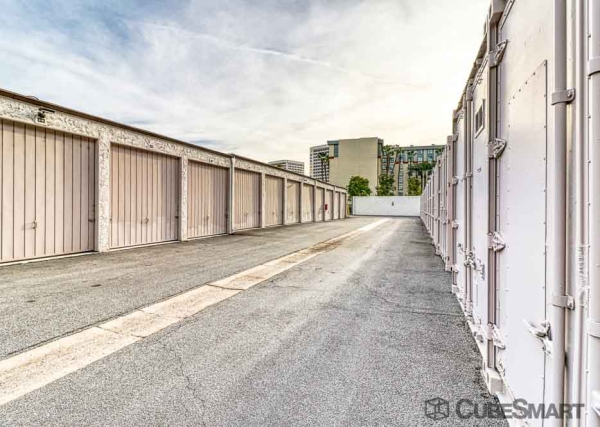 Facility photo: //images.sparefoot.com/medium/222038697f00ee3e955.jpg