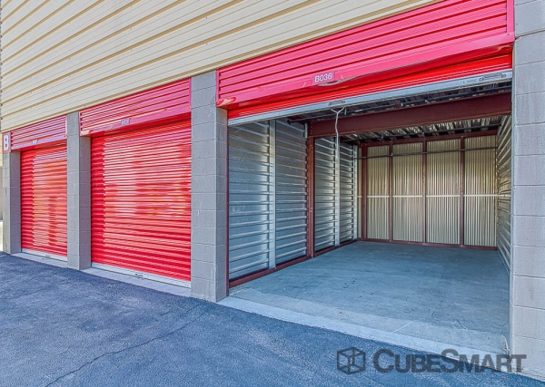 Storage Units at CubeSmart Self Storage - NV Las Vegas S Eastern Ave - 7485 South Eastern Avenue