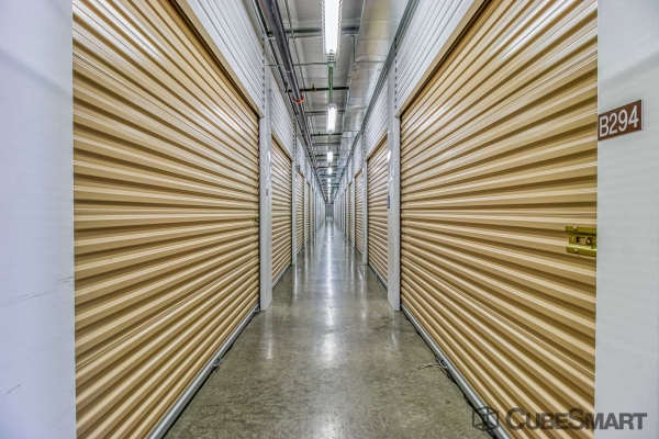 Storage Units at CubeSmart Self Storage - AZ Surprise W Bell Rd - 14690 West Bell Road