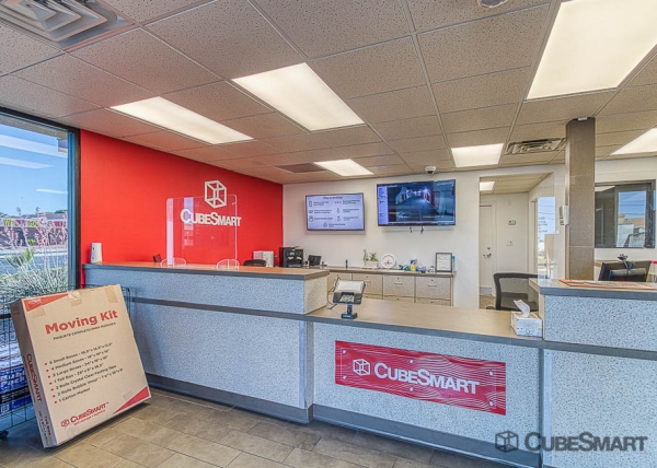 Storage Units at CubeSmart Self Storage - NV Las Vegas E Flamingo Rd - 2700 East Flamingo Road