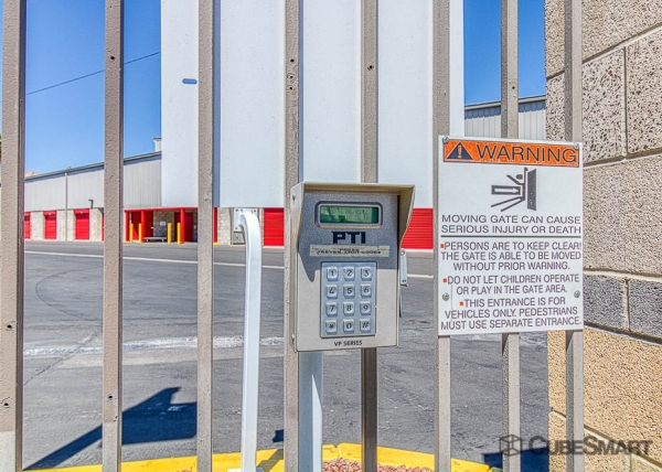 Storage Units at CubeSmart Self Storage - NV Las Vegas N Buffalo Dr - 1501 North Buffalo Drive