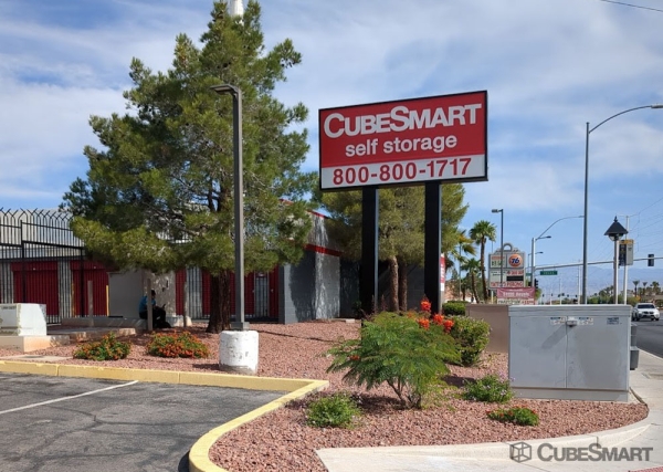 Storage Units at CubeSmart Self Storage - NV Las Vegas N Buffalo Dr - 1501 North Buffalo Drive