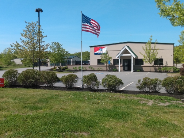Facility photo: //images.sparefoot.com/medium/22222562cc95935966a.jpg
