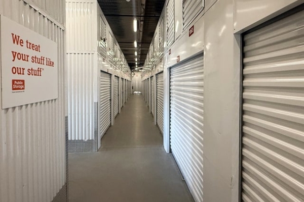 Storage Units at Public Storage - Tampa - 4625 W Gandy Blvd - 4625 W Gandy Blvd