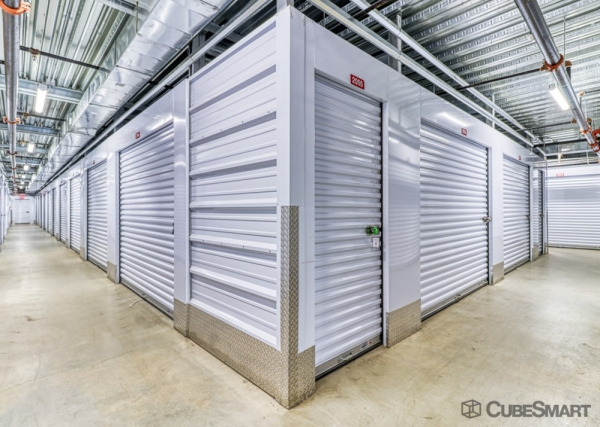 Storage Units at CubeSmart Self Storage - NY Deer Park Long Island Avenue - 999 Long Island Avenue