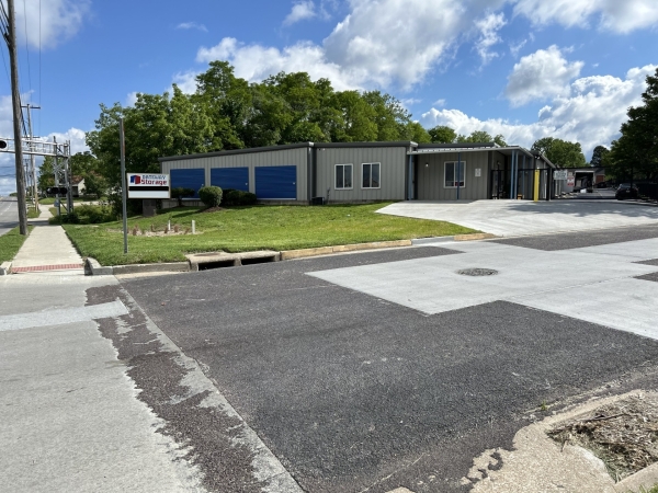 Storage Units at Gateway Storage - Columbia MO - 1411 Hickory Street