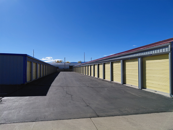 Facility photo: //images.sparefoot.com/medium/22256468f8f40790038.png