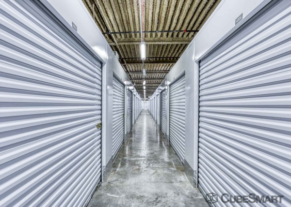 Storage Units at CubeSmart Self Storage - FL St Petersburg 2nd Avenue - 1501 2nd Avenue North