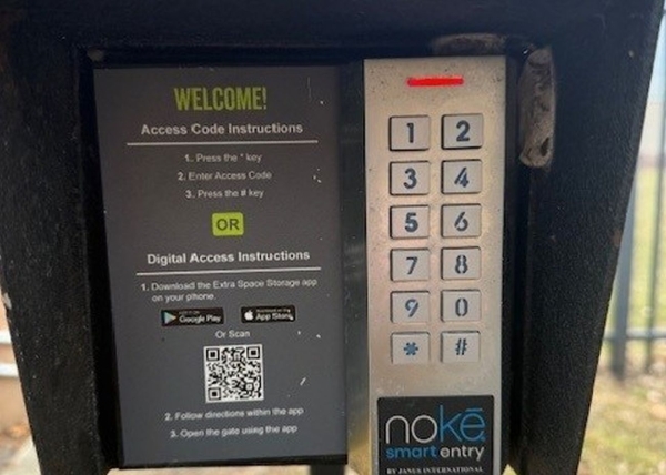 Facility photo: //images.sparefoot.com/medium/22293669be89967c648.jpg