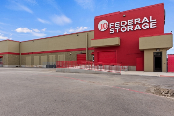 Facility photo: //images.sparefoot.com/medium/2231996a0cb66a0325f.jpg