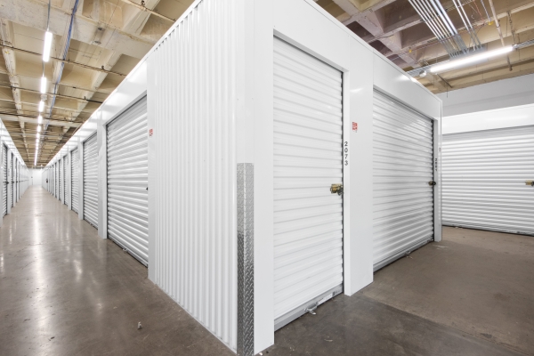 Facility photo: //images.sparefoot.com/medium/2231996a0cb687310ca.jpg