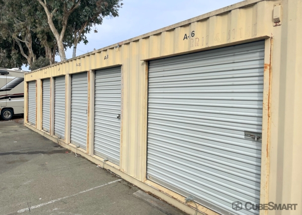 Storage Units at CubeSmart Self Storage - CA Milpitas Railroad CT - 420 Railroad Court