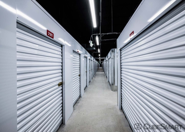 Facility photo: //images.sparefoot.com/medium/22333469f5c414444e2.jpg