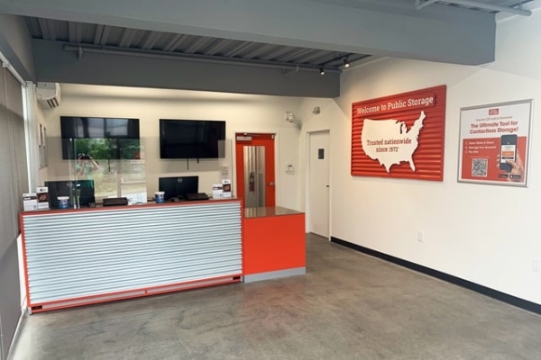 Storage Units at Public Storage - Fuquay-Varina - 6917 S NC 55 - 6917 S NC 55 Hwy
