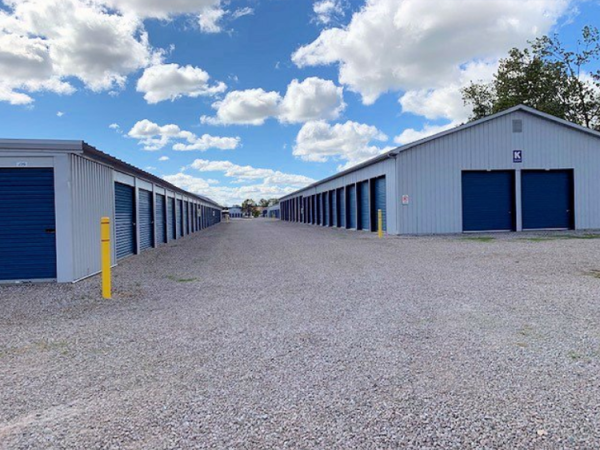 Facility photo: //images.sparefoot.com/medium/2233846282e789c6de5.png
