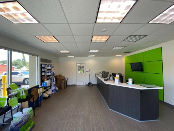 Storage Units at Life Storage - Tampa - 1711 East Hillsborough Avenue - 1711 East Hillsborough Avenue