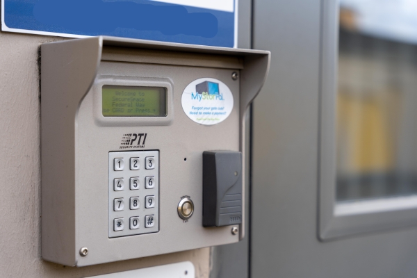 Storage Units at SecureSpace Self Storage Federal Way - 34202 16th Avenue South