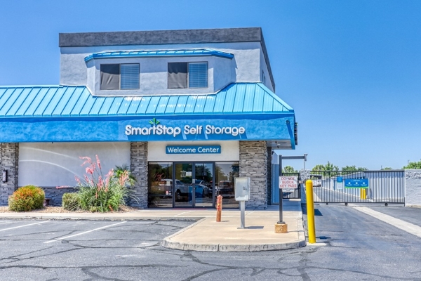 Storage Units at SmartStop Self Storage - Chandler - 12220 E Riggs Rd - 12220 East Riggs Road