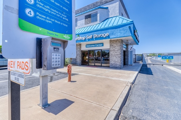 Storage Units at SmartStop Self Storage - Chandler - 12220 E Riggs Rd - 12220 East Riggs Road