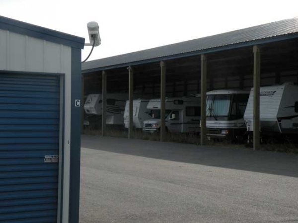 Facility photo: //images.sparefoot.com/medium/223741628bc121b244c.jpg